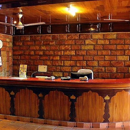 Hotel Sagar Kambam Luaran gambar